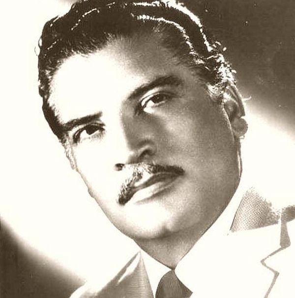 <b>Daniel Santos</b> (February 5, 1916 – November 27, 1992) was a singer and <b>...</b> - Daniel_Santos1