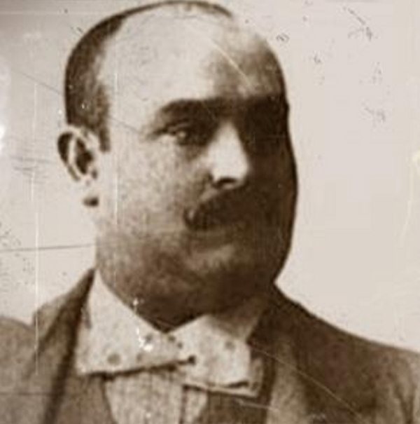 ANTONIO CHACÓN