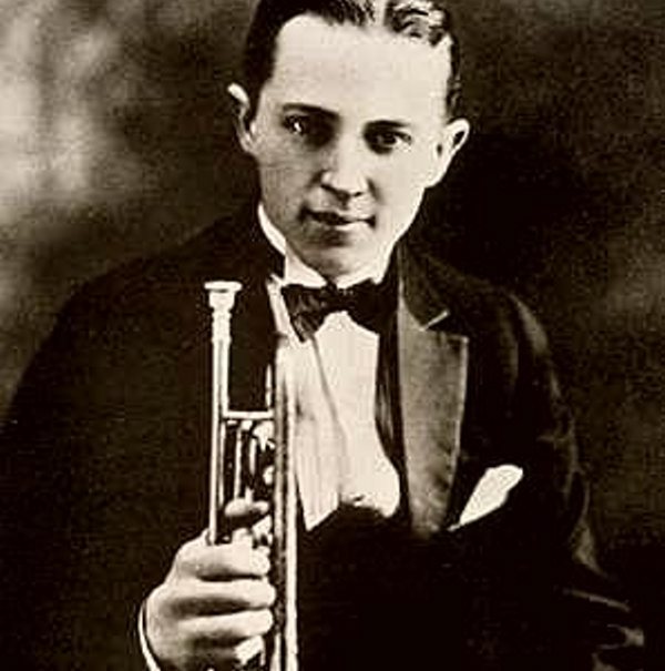 Bix Beiderbecke nació el 10 de marzo de 1903