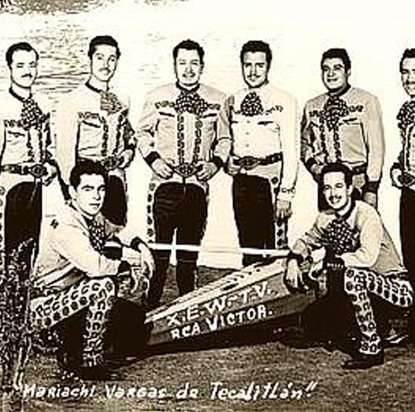 MARIACHI VARGAS DE TECALITLÁN