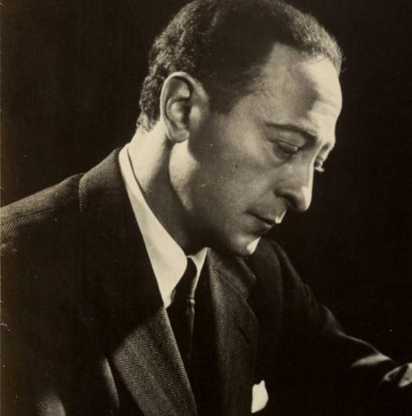 JASCHA HEIFETZ