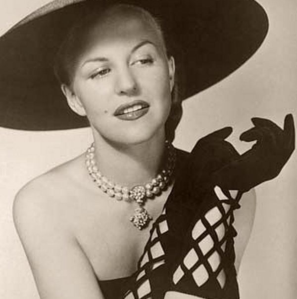 PEGGY LEE