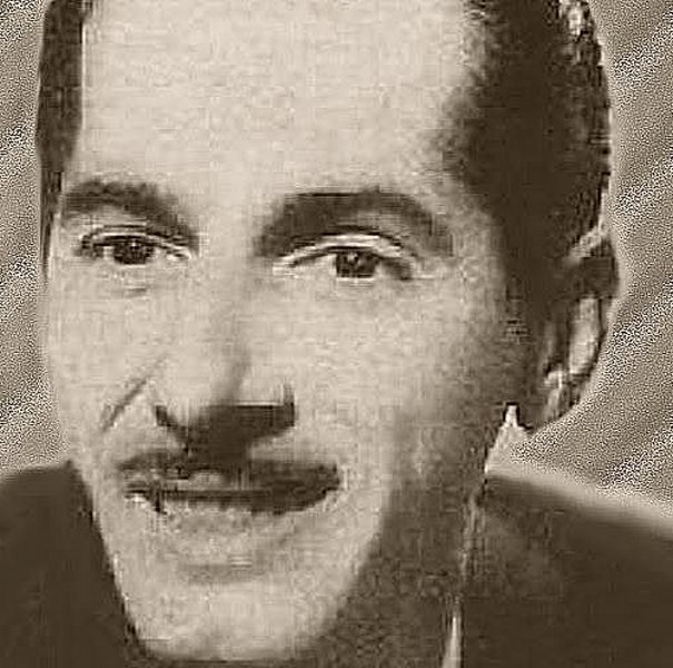 Orlando Vallejo nació el 30 de abril, en la Habana, de 1918